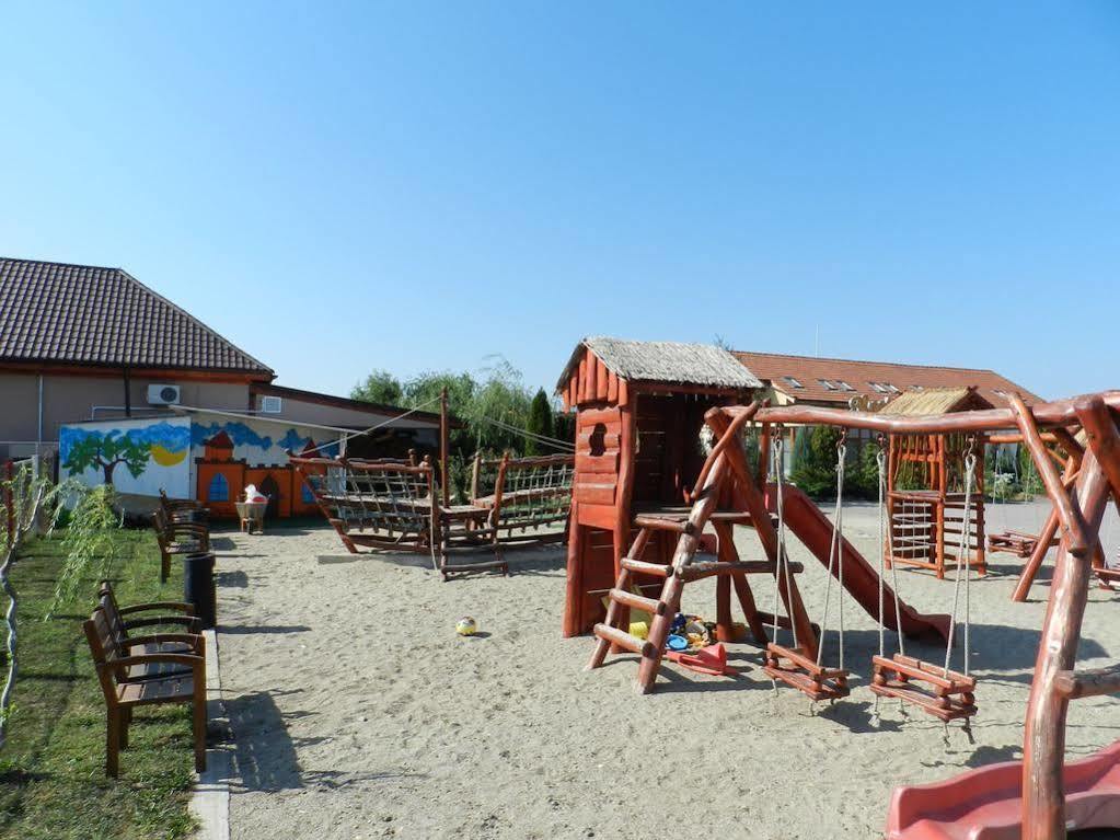 Anette Resort & Spa Covaci 외부 사진
